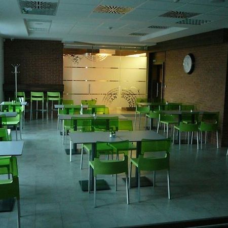 F - Team Hotel Liptovsky Hradok Ngoại thất bức ảnh