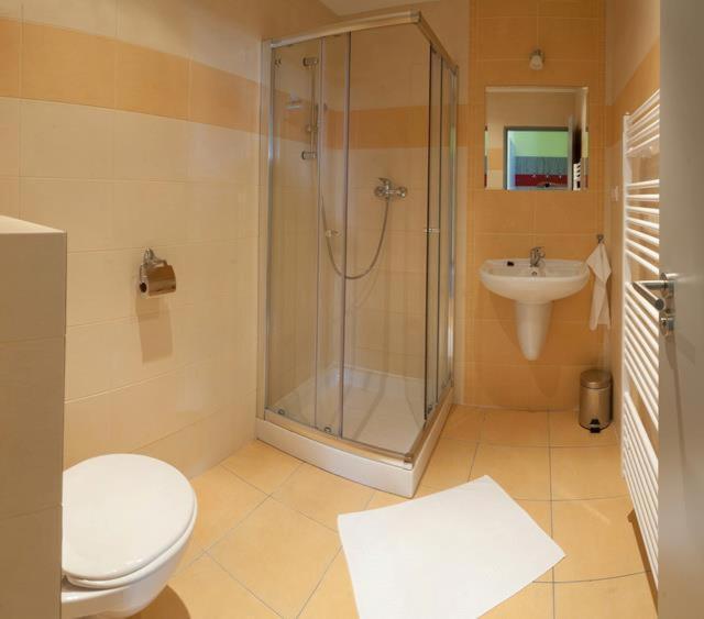 F - Team Hotel Liptovsky Hradok Phòng bức ảnh